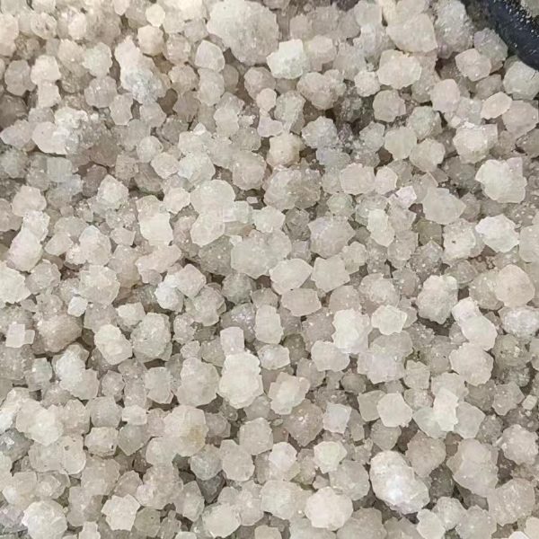 small4_17627574814401472